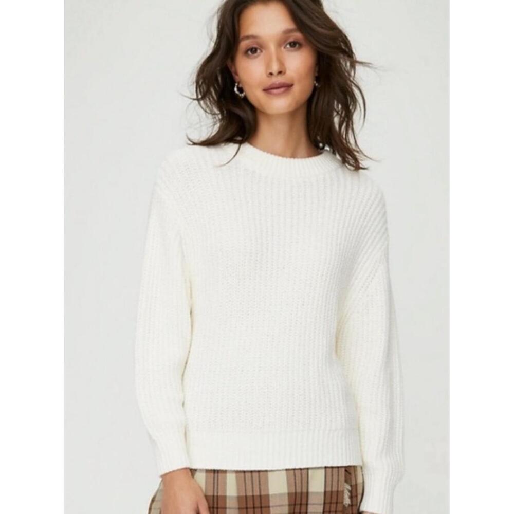 Aritzia Wilfred essential chenille sweater